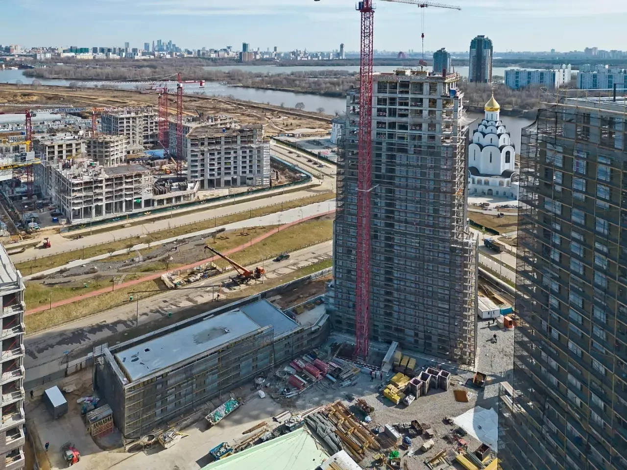 Апрель 2023