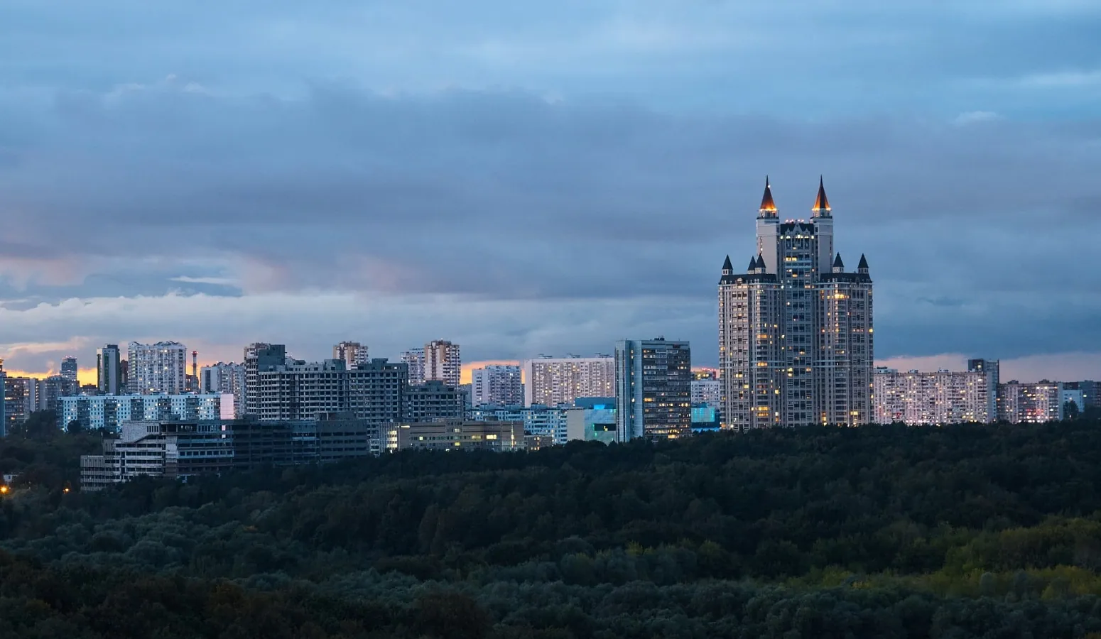 Октябрь 2022