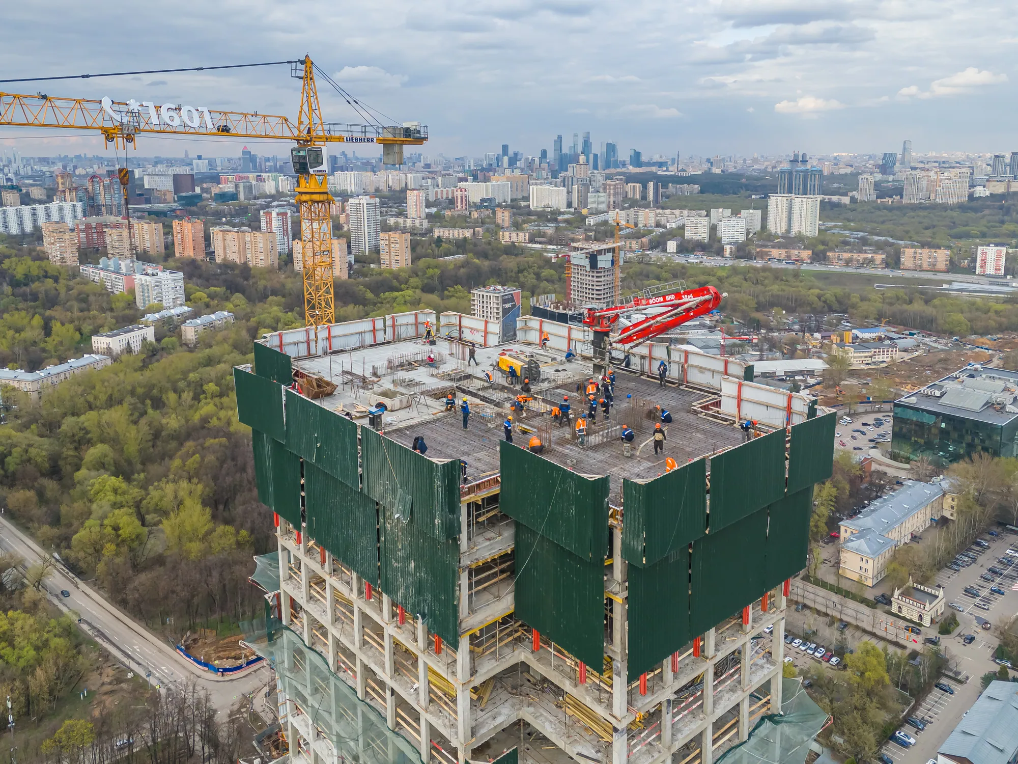 Апрель 2026