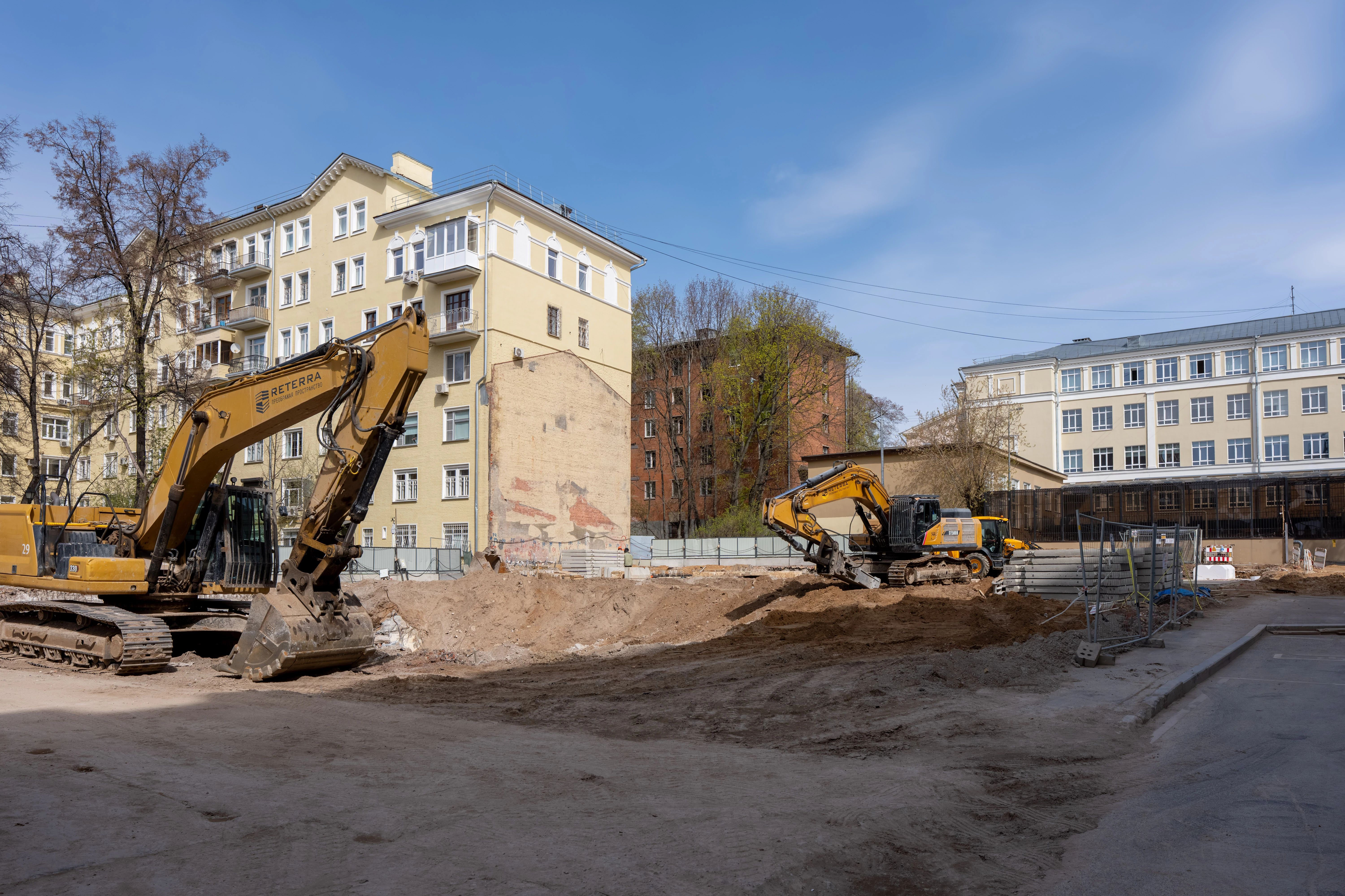 Апрель 2026