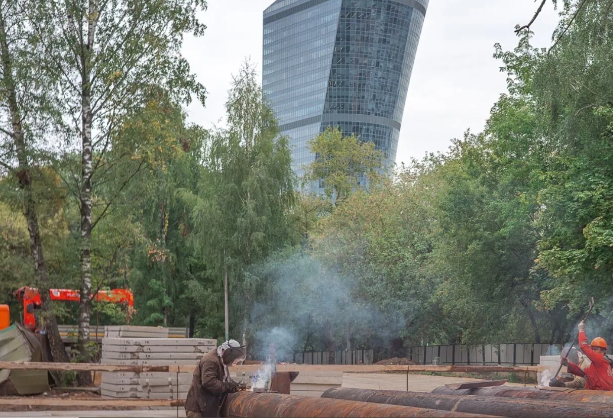 Август 2023