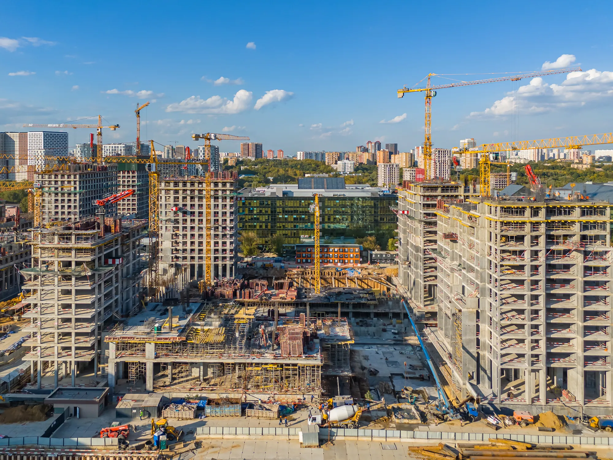 Сентябрь 2025