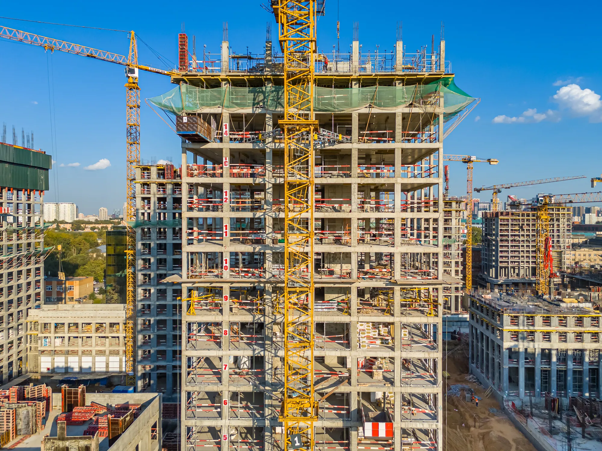 Сентябрь 2025