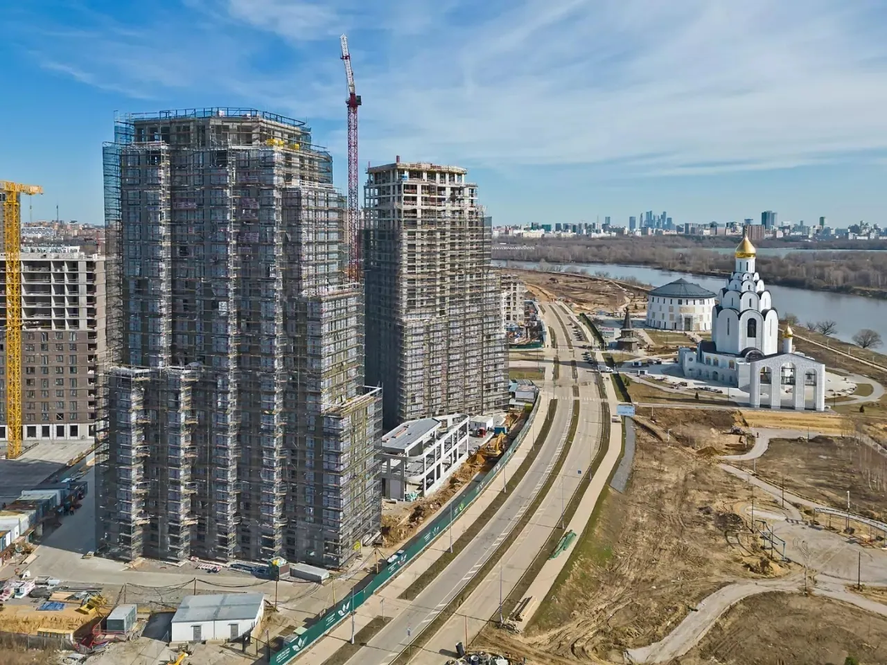 Апрель 2023
