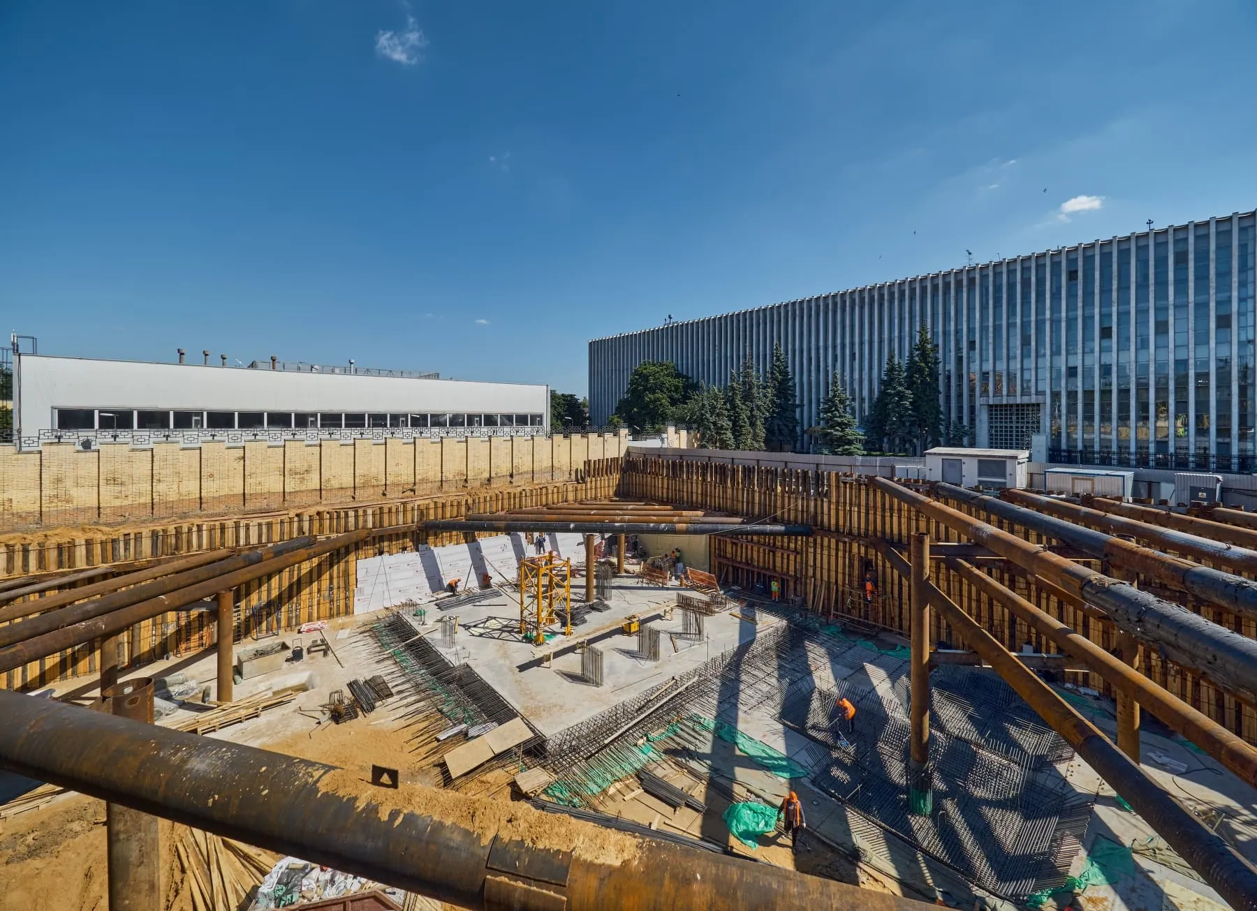Июнь 2022