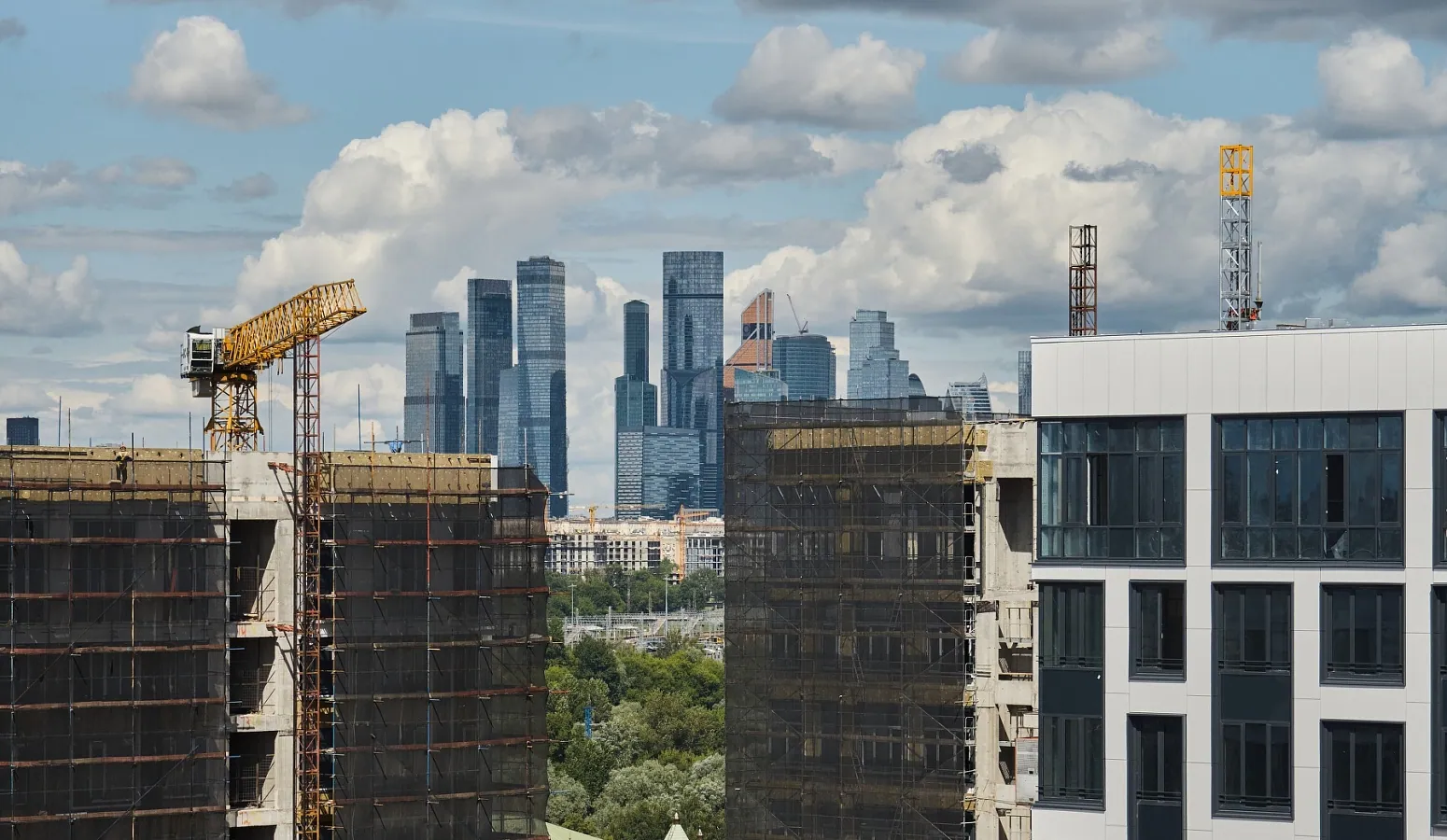Август 2022