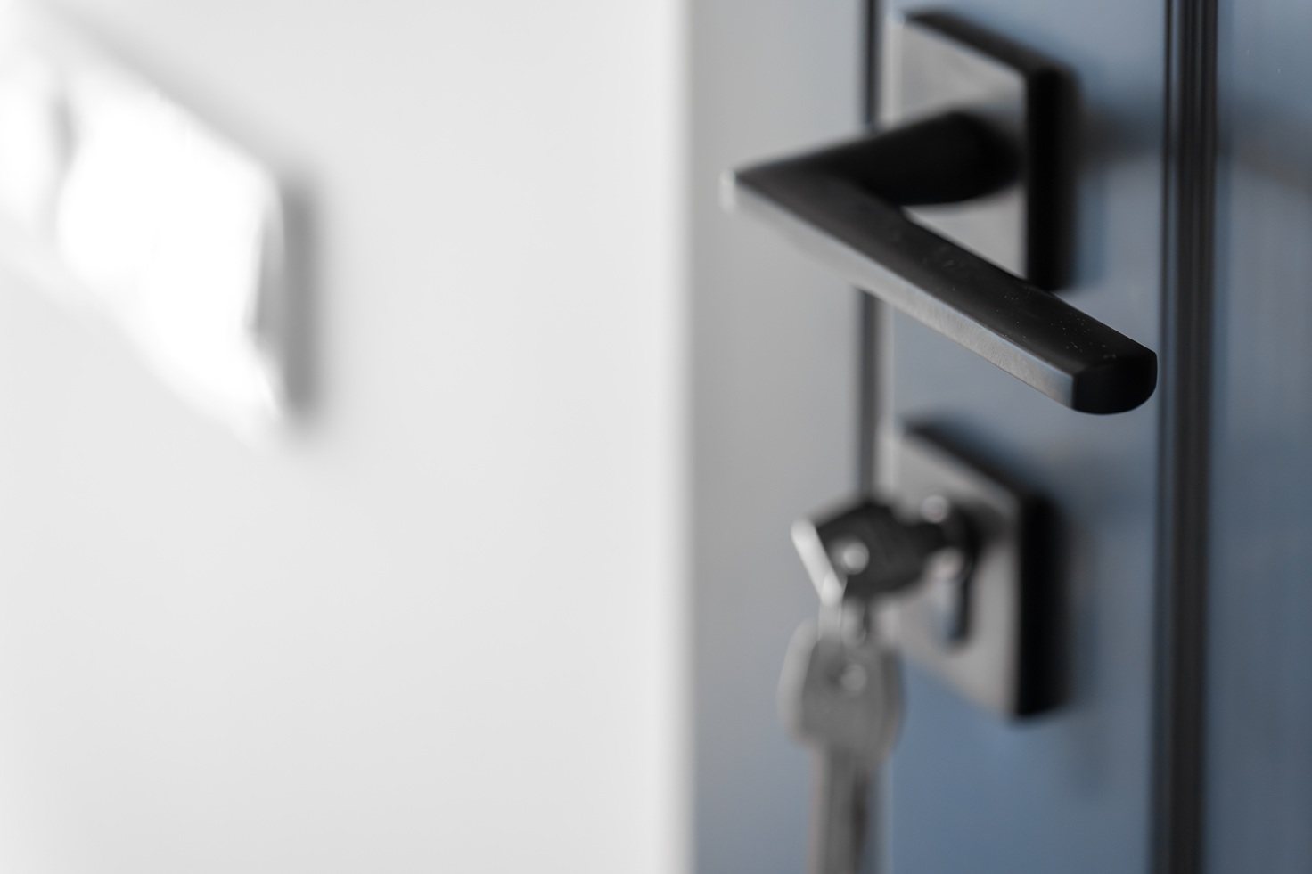 Безопасность