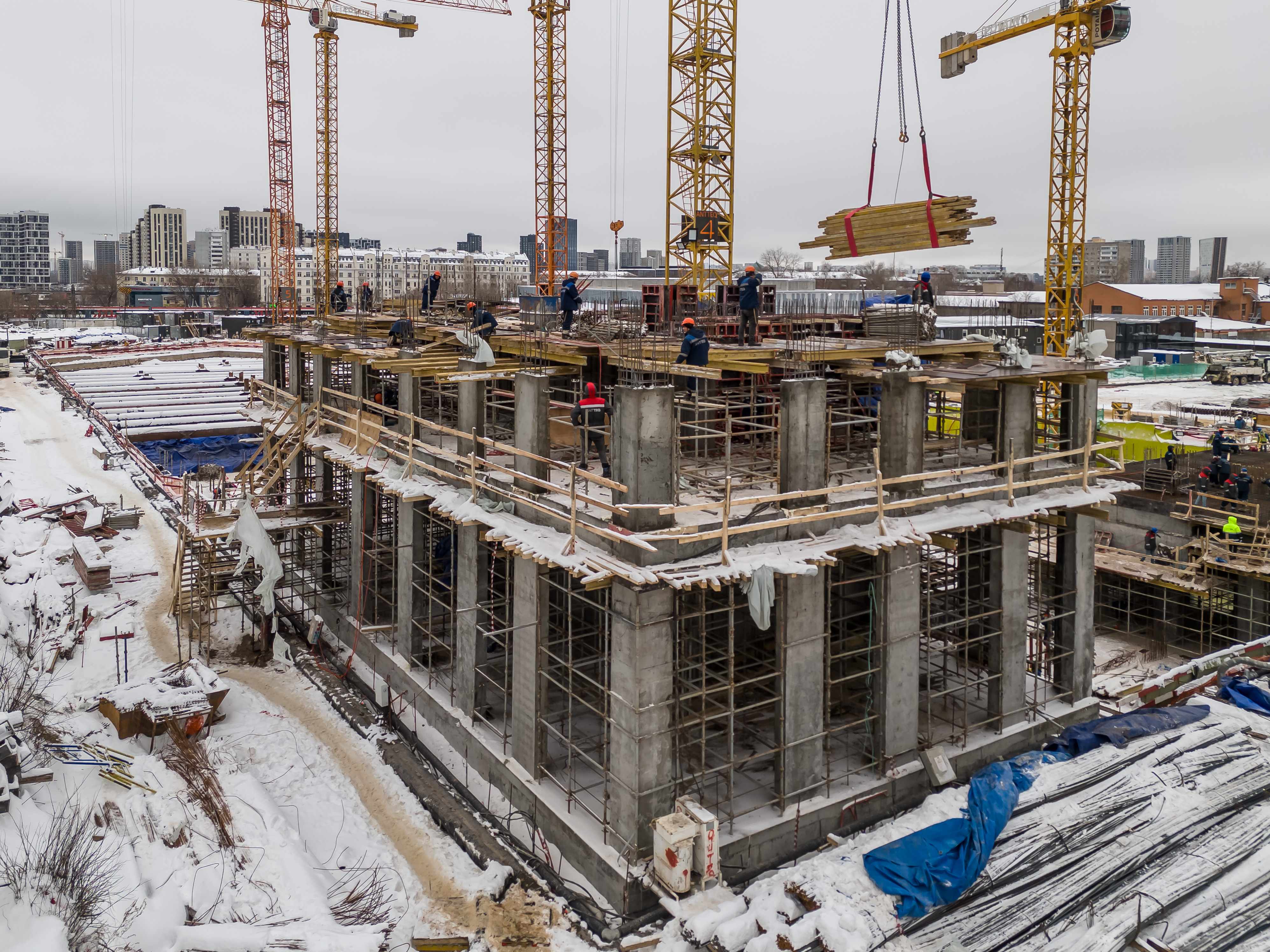 Декабрь 2024