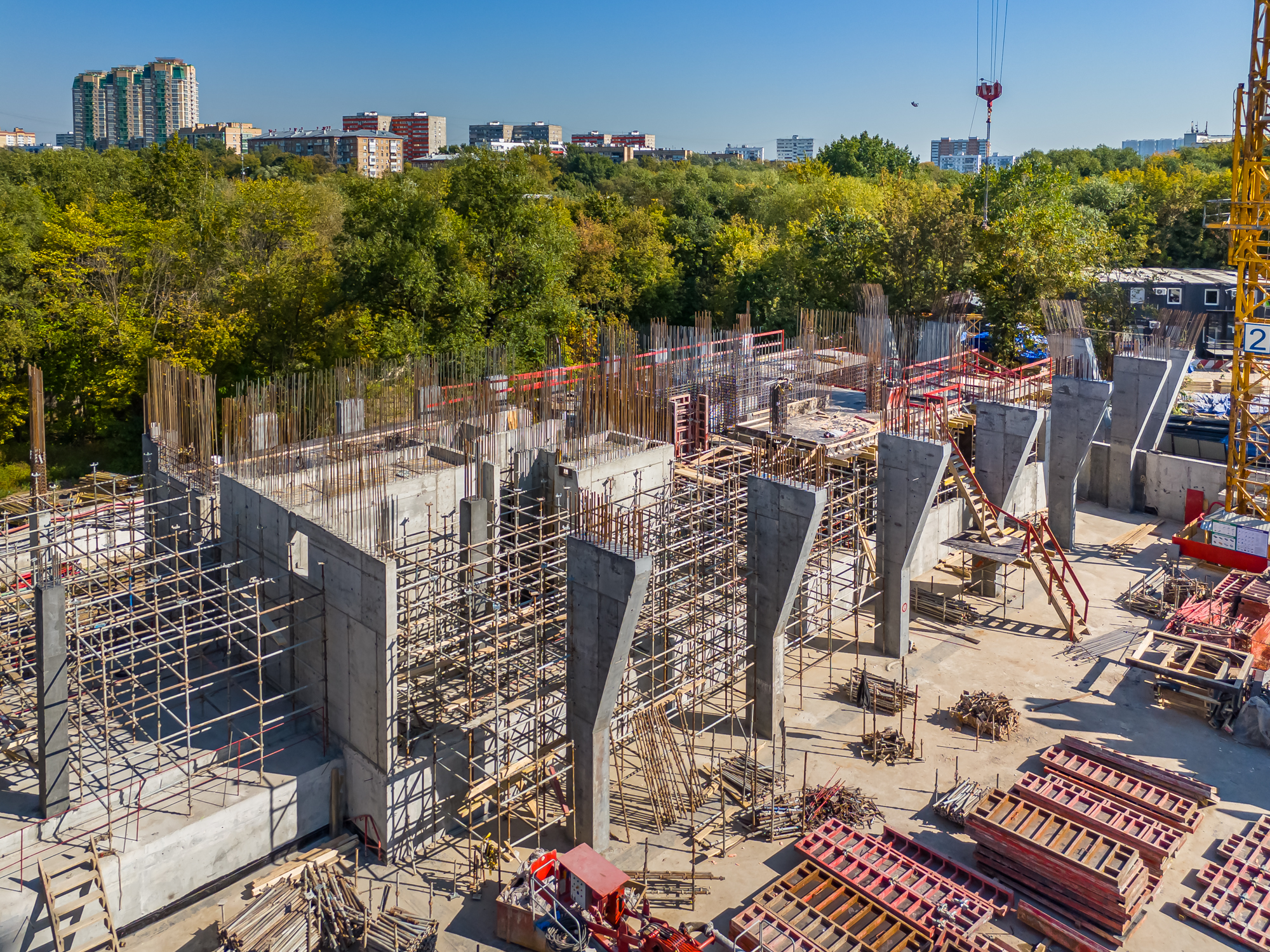 Сентябрь 2025