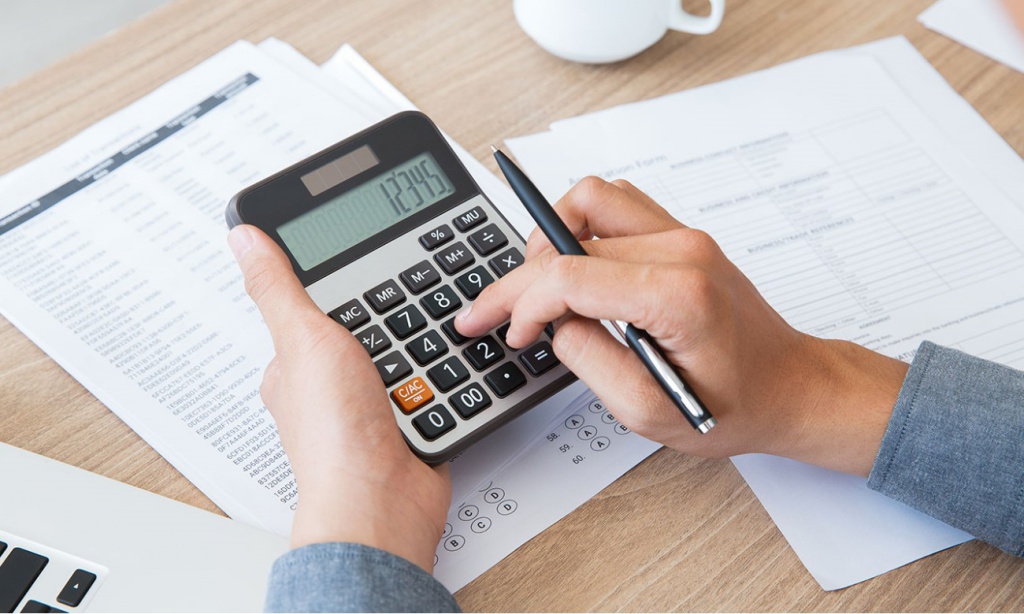  Объем выданных в России кредитов вырос почти на четверть