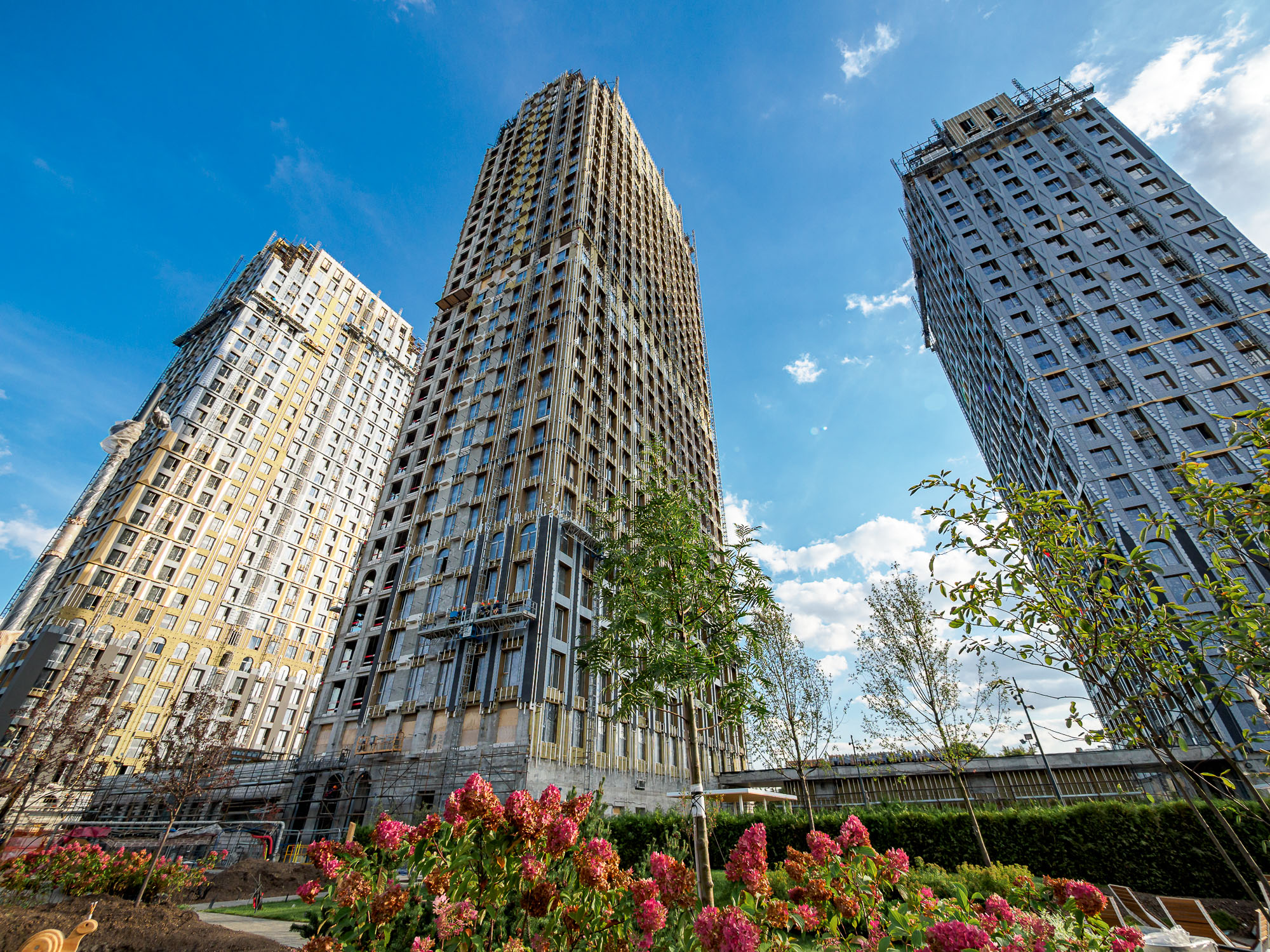 Сентябрь 2025