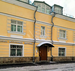 Здание, 830,50 м², Отдельный вход , 1-ая линия, 245 кВт